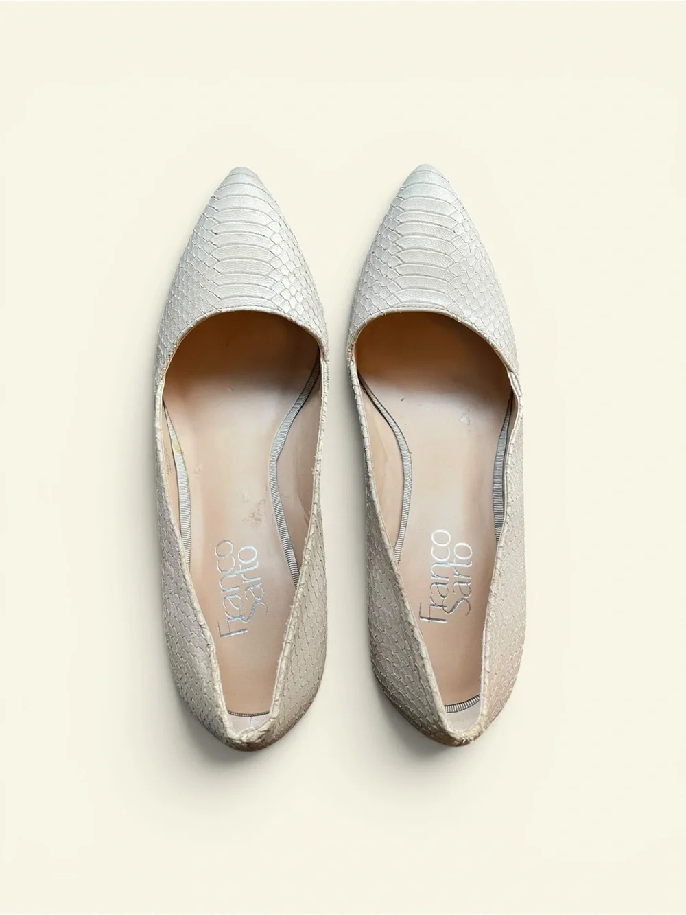 VTG Y2K Franco Sarto Women's Snakeskin Embossed Pointed Toe Wedge Pumps Cream 7m